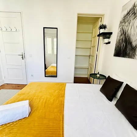 Luxury Rooms, Ideal Location For Tourists *