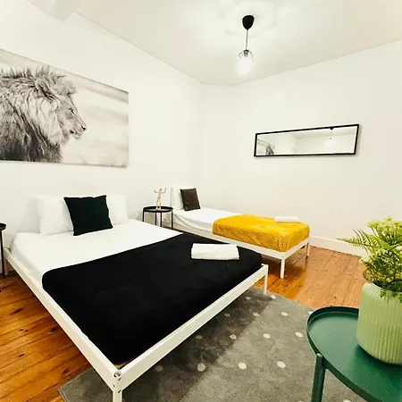 Luxury Rooms, Ideal Location For Tourists * Lisbon