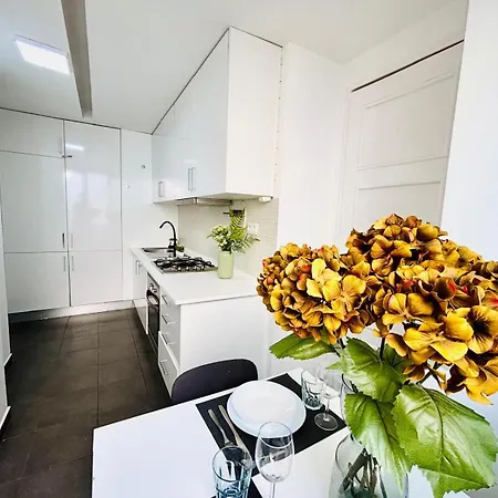 Luxury Rooms, Ideal Location For Tourists *