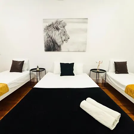Luxury Rooms, Ideal Location For Tourists